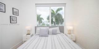 10366 NW 68th Ter Gallery 20