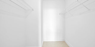 105 Lake Emerald Drive Gallery 13