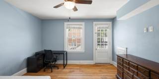 214 E UNIVERSITY Parkway Gallery 24