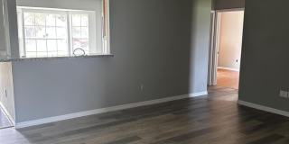 1021 SW Dubois Avenue Gallery 9