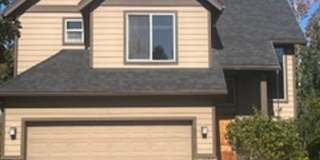 Charming 3 Bedroom Home in SE Bend with Spacious Backyard! Gallery 5