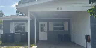 4326 80TH STREET W Gallery 1