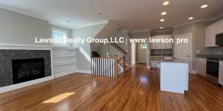 Upscale Three Bedroom in Colonial Green with Garage Upscale Three Bedroom in Colonial Green with Garage Gallery 21
