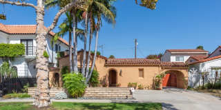 252 S Canon Dr Gallery 1