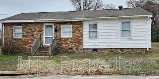 209 Berry Street Gallery 1