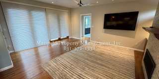 Stylish 2-Bed, 2-Bath Corner Lot Home with Modern Design and Spacious Outdoor Areas Gallery 8
