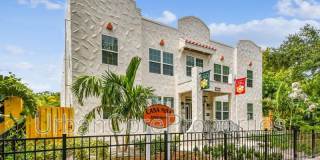 325 15th Ave NE Gallery 1