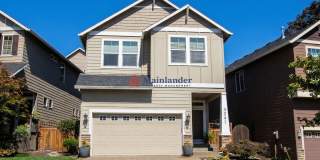 Beautifully updated home in great West Linn neighborhood. Gallery 1