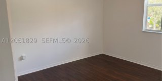 906 SW 143rd ave Gallery 11