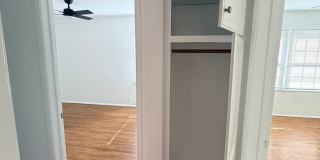 Adorable 2-bedroom home available for rent in Lakewood Mutuals! Gallery 15