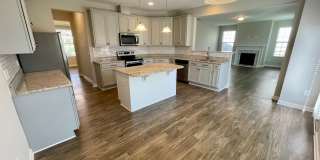 Stunning 4 Bedroom 2.5 Bathroom 2-story Home in NE Greensboro with 2 car garages Gallery 17