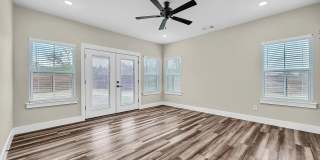 521 Saucer Dr Gallery 25