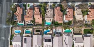 1712 Estrella Street Gallery 66