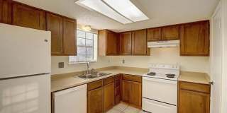 2314 Capitan Unit A - 2/Bed 1.5/Bath - $1095/month Gallery 3