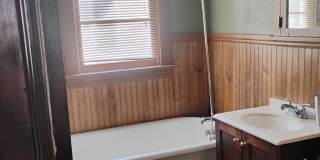 1407 North Girard Avenue Gallery 4