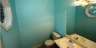 2/2.5 Townhome Close to USA campus Gallery 7