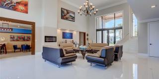 750 NE Marine Drive Gallery 55