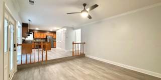 7827 BOLD LION Lane Gallery 15