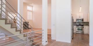 Contemporary Architectural 3bed 3bath + Office + Studio - Prime Mt. Washington Gallery 10