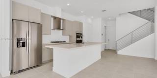 8037 NW 42nd St Gallery 1