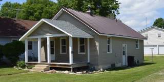 FOR RENT: 2 Bedroom house Gallery 1