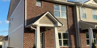 418 Falls Pointe Gallery 1