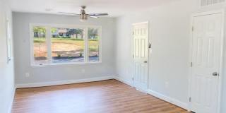 1528 MATTHEWS TOWN Road Gallery 13