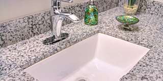 BlueBird Apartments Gallery 5