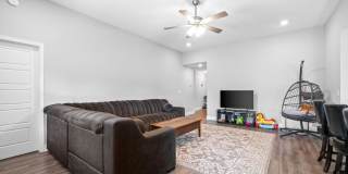 3 Bedroom 3 Bath Home with Bonus Room For Rent! Gallery 9