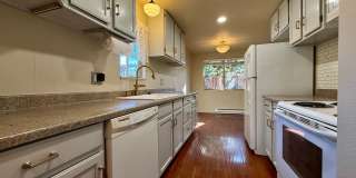 3 Bed 2 Bath SW Beaverton Duplex — Available Now! Gallery 5