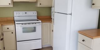 Cozy 3BR 2BA House in Laurelwood Community MOVE IN SPECIAL FIRST MONTH FREE RENT! Gallery 3