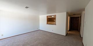 Willow Creek Apartments Gallery 16