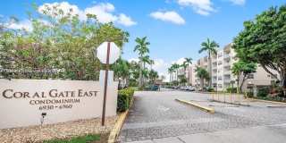 6960 Miami Gardens Dr Gallery 1