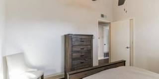 105 Gladiola unit: B Gallery 17