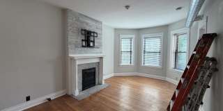 4335 North Damen Ave. Gallery 2