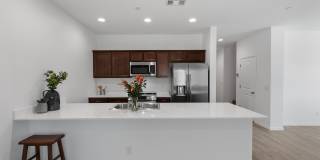 2842 E Tracy Lane unit: 3 Gallery 1