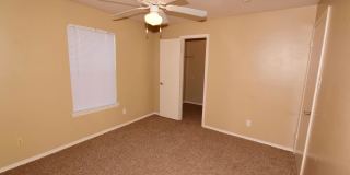 Silver Springs Apartments Gallery 1