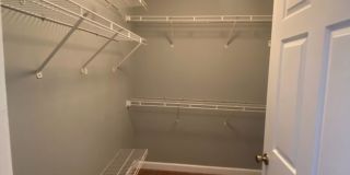 Very nice 2bed/2bath condo on 3rd floor in gated Equestrian Parc  in New Tampa! Gallery 13