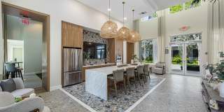 1640 Victoria Park Apartments Gallery 15