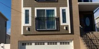 257 Dukes St Gallery 1