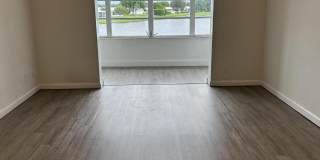 1112 Lake Terrace Gallery 8
