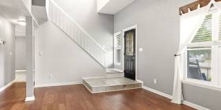 Beautifully maintained 3 bedroom, 2.5 bathroom home for rent in the heart of central Virginia Beach! Gallery 7