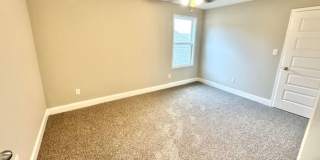568 Rosalie Woods Drive Gallery 12