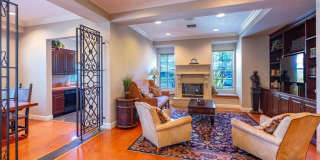 Elan Sevilla Apartment Homes Gallery 4