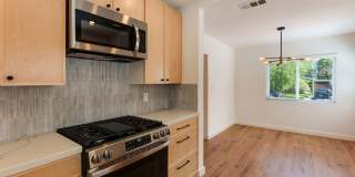 1405 N Coronado St Gallery 8