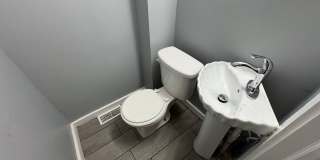 South Fountain Square 2 Bed 1.5 Bath Gallery 20
