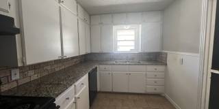 2511 39th Street Gallery 14