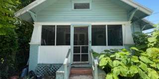 Spacious 2-bedroom, 2-bathroom House with a Study! Gallery 1