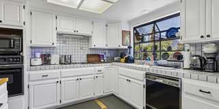 1977 Ascot Dr Gallery 9