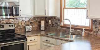 First month's rent FREE!  Three Bedroom Two Bathroom Home Gallery 11